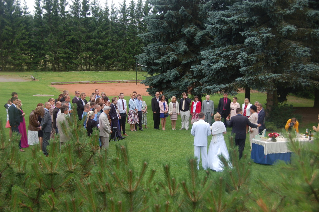 Õnnitlusi vastu võtmas 2015 Vehendi Motellis